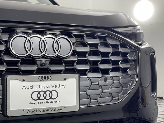 new 2025 Audi Q5 car, priced at $62,040