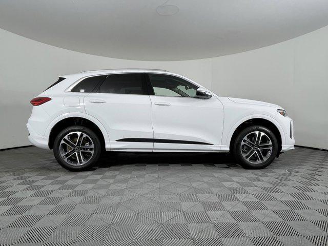 new 2025 Audi Q5 car, priced at $58,930