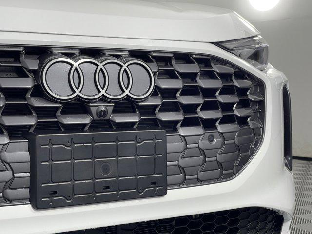 new 2025 Audi Q5 car, priced at $58,930