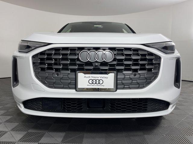 new 2025 Audi Q5 car, priced at $62,040