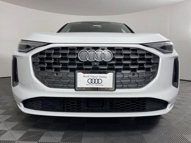 new 2025 Audi Q5 car, priced at $62,040