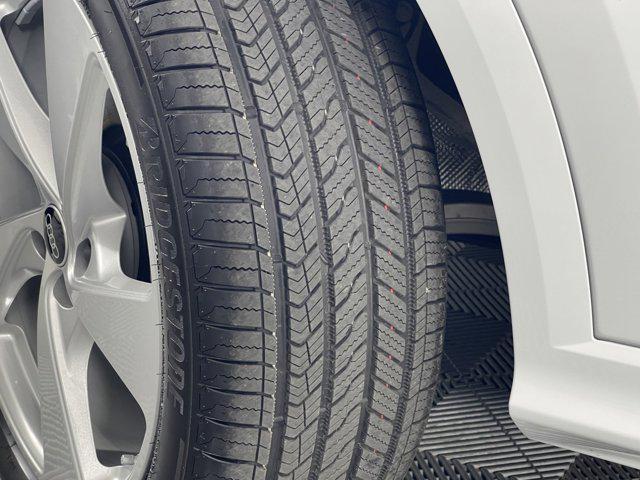 new 2025 Audi Q5 car, priced at $62,040