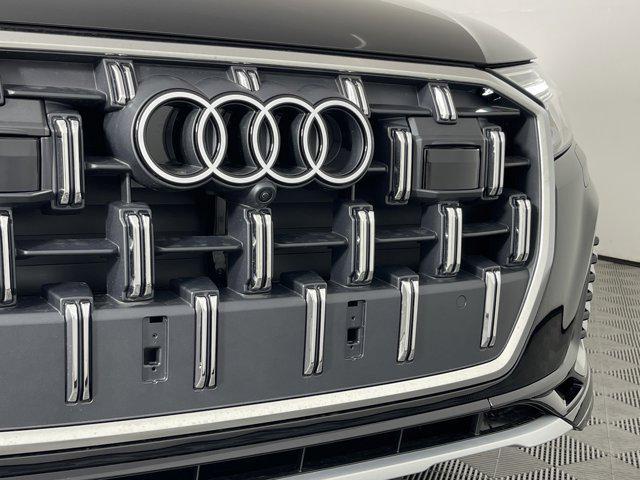 new 2025 Audi Q7 car, priced at $73,200