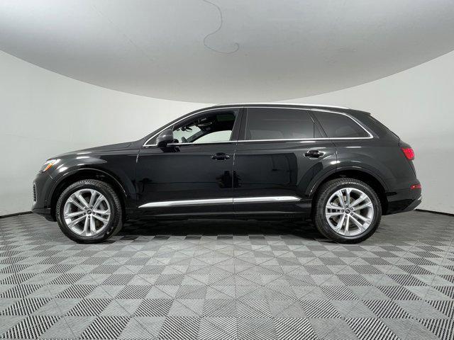 new 2025 Audi Q7 car, priced at $73,200