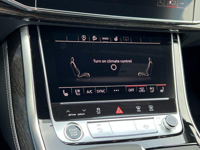 new 2026 Audi Q7 car, priced at $78,295