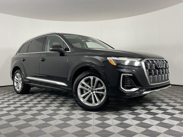 new 2025 Audi Q7 car, priced at $67,900