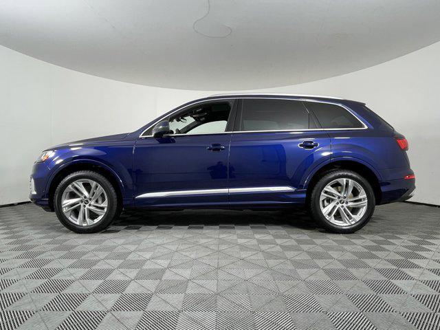 used 2022 Audi Q7 car, priced at $43,788