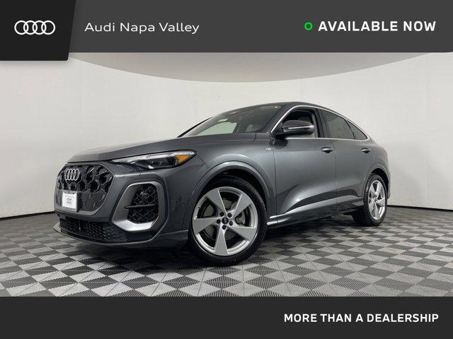 new 2025 Audi Q5 car, priced at $66,975