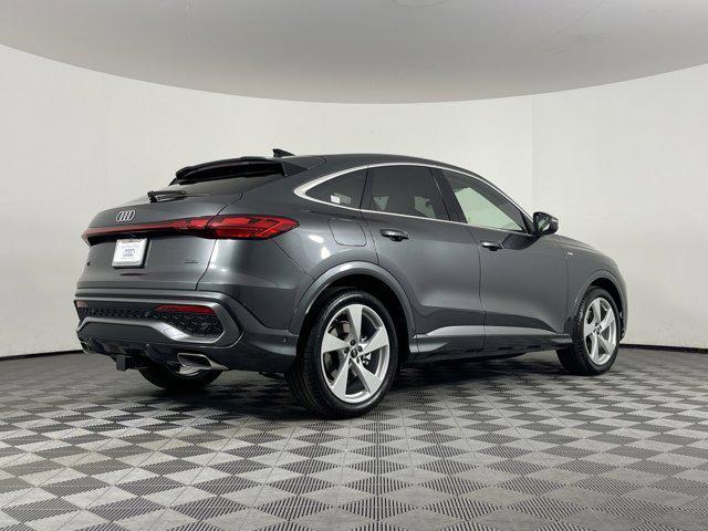 new 2025 Audi Q5 car, priced at $66,975