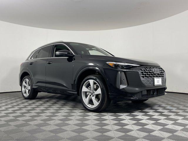 new 2025 Audi Q5 car, priced at $62,040