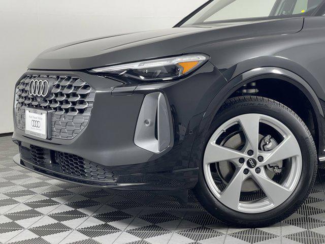 new 2025 Audi Q5 car, priced at $62,040
