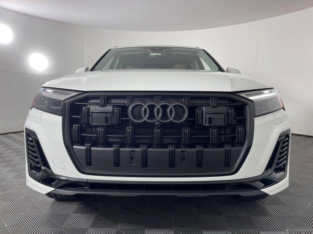 new 2025 Audi Q7 car, priced at $74,840