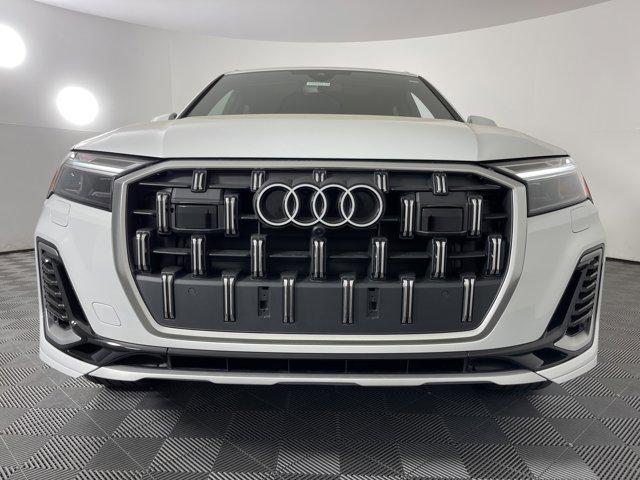 new 2025 Audi Q7 car, priced at $73,200