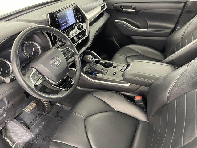 used 2021 Toyota Highlander car, priced at $27,488