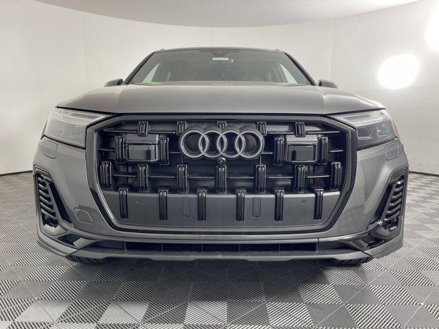 new 2025 Audi Q7 car, priced at $68,765