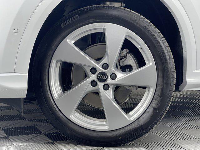 new 2025 Audi Q5 car, priced at $62,040