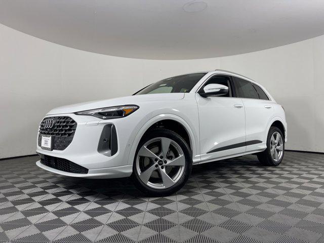 new 2025 Audi Q5 car, priced at $62,040