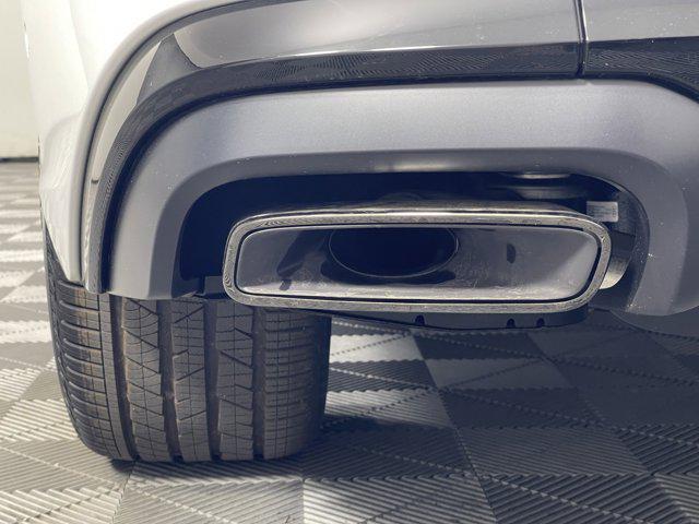 new 2025 Audi Q8 car, priced at $86,660