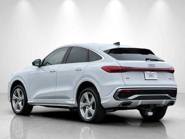 new 2025 Audi Q5 car, priced at $64,140
