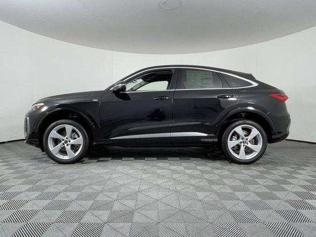 new 2025 Audi Q5 car, priced at $64,140