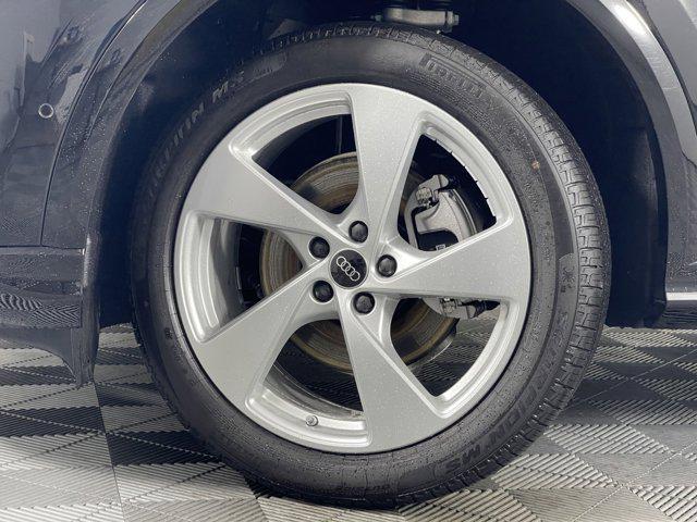 new 2025 Audi Q5 car, priced at $64,140