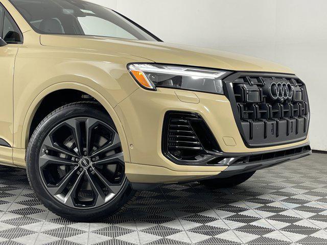 new 2025 Audi Q7 car, priced at $74,055