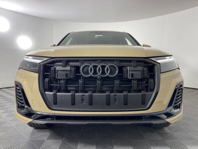 new 2025 Audi Q7 car, priced at $75,305