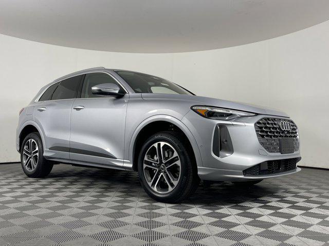 new 2025 Audi Q5 car, priced at $59,525