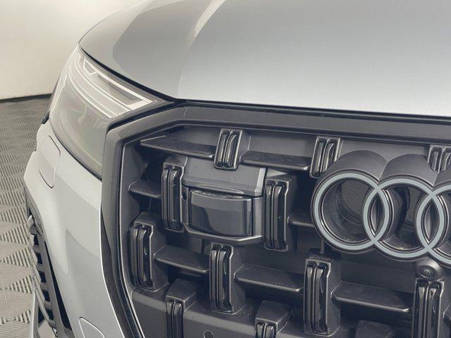 new 2025 Audi Q7 car, priced at $66,200