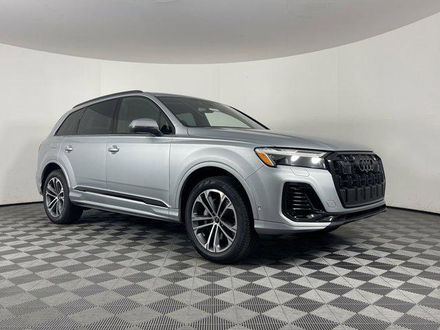 new 2025 Audi Q7 car, priced at $66,200
