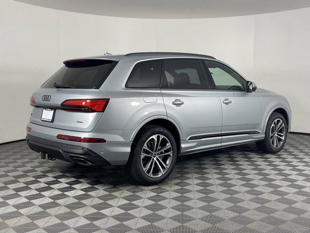 new 2025 Audi Q7 car, priced at $66,200
