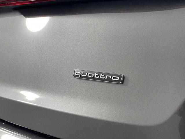 new 2025 Audi Q7 car, priced at $76,295