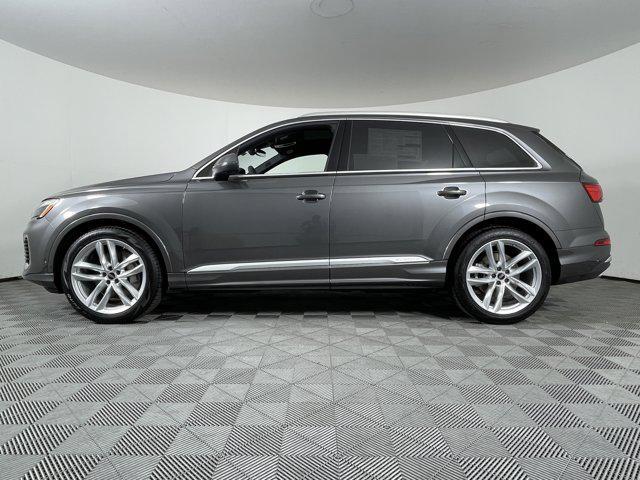 new 2025 Audi Q7 car, priced at $76,295