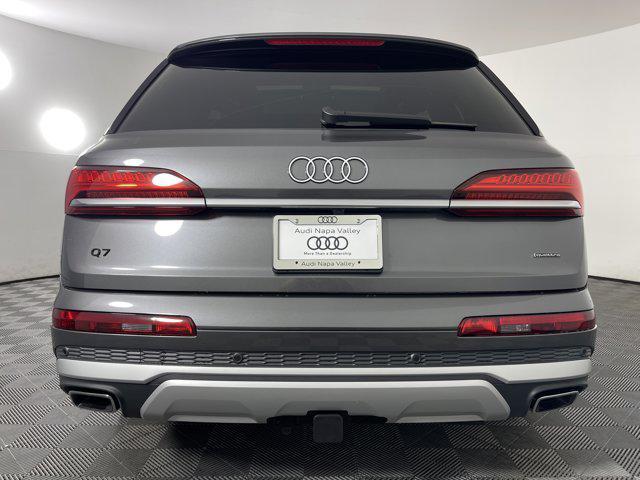 new 2025 Audi Q7 car, priced at $76,295