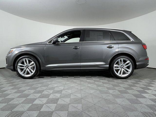new 2025 Audi Q7 car, priced at $76,295