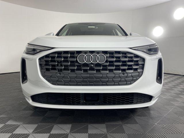 new 2025 Audi Q5 car, priced at $60,440