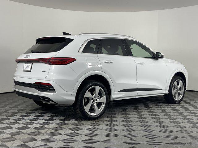 new 2025 Audi Q5 car, priced at $60,440