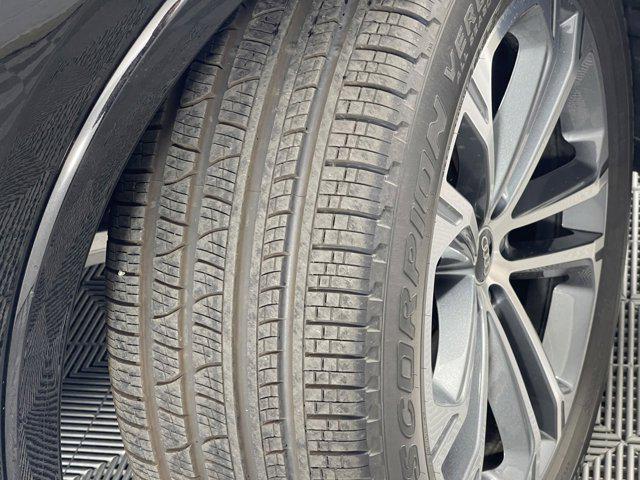 new 2025 Audi Q7 car, priced at $71,500