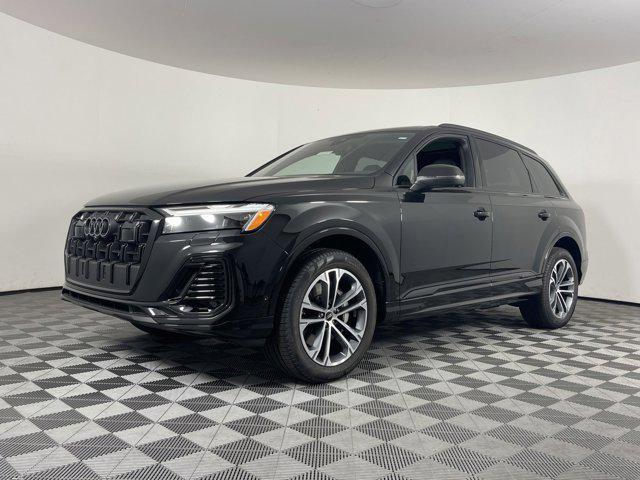 new 2025 Audi Q7 car, priced at $71,500