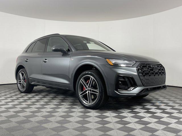 new 2025 Audi Q5 car, priced at $69,475