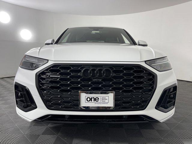 new 2024 Audi Q5 car, priced at $61,020