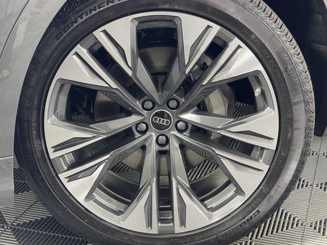 new 2025 Audi Q8 car, priced at $84,320