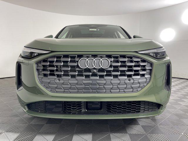new 2025 Audi Q5 car, priced at $60,590