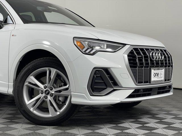 new 2024 Audi Q3 car, priced at $45,350