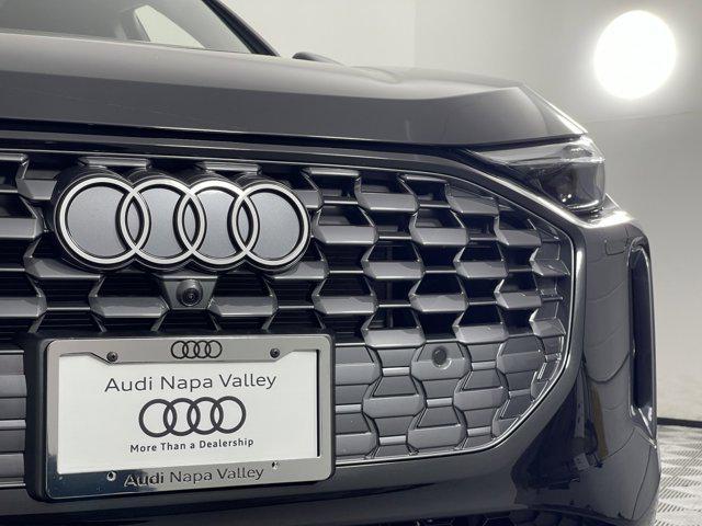 new 2025 Audi Q5 car, priced at $62,040