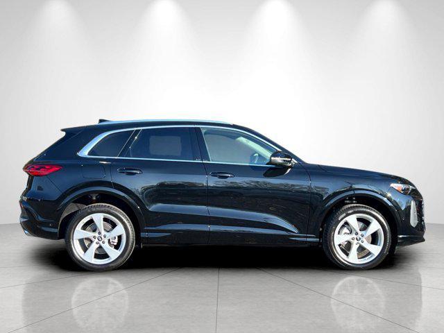 new 2025 Audi Q5 car, priced at $62,040