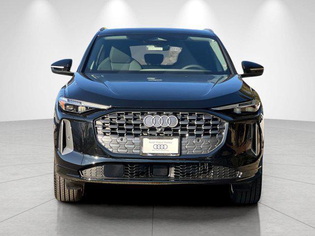 new 2025 Audi Q5 car, priced at $62,040