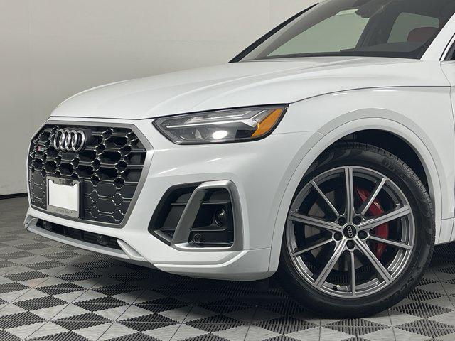 new 2025 Audi SQ5 car, priced at $72,725