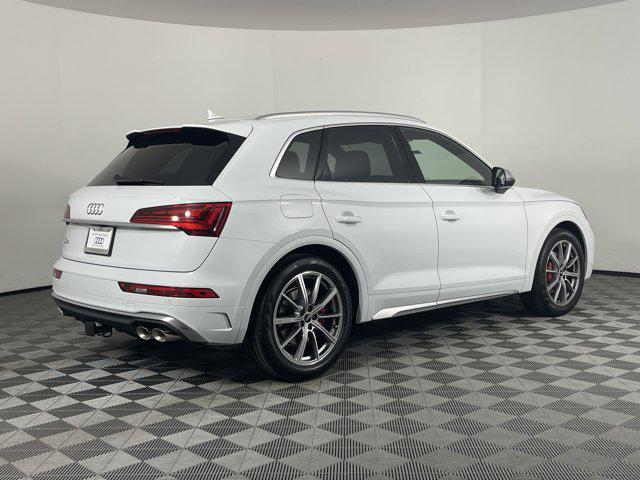 new 2025 Audi SQ5 car, priced at $72,725
