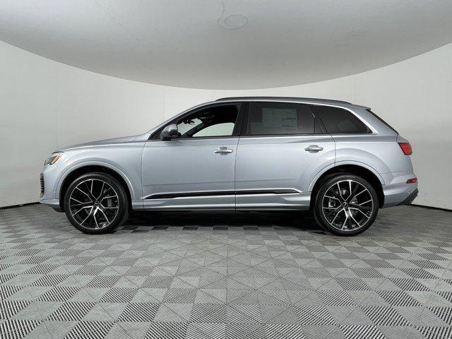 new 2025 Audi Q7 car, priced at $76,805